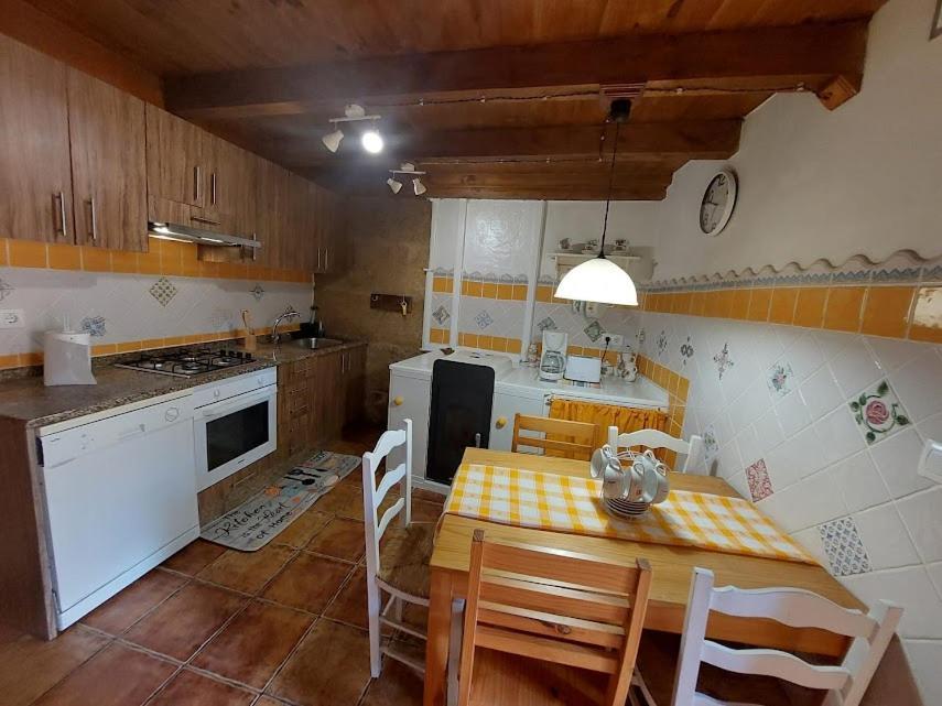 O Recuncho Da Isa - Ribeira Sacra Holiday home *